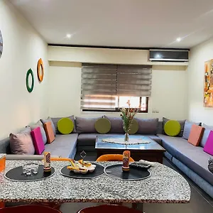 Apartment Spacieux A 150m Des Jardins Majorelle, Marrakesh